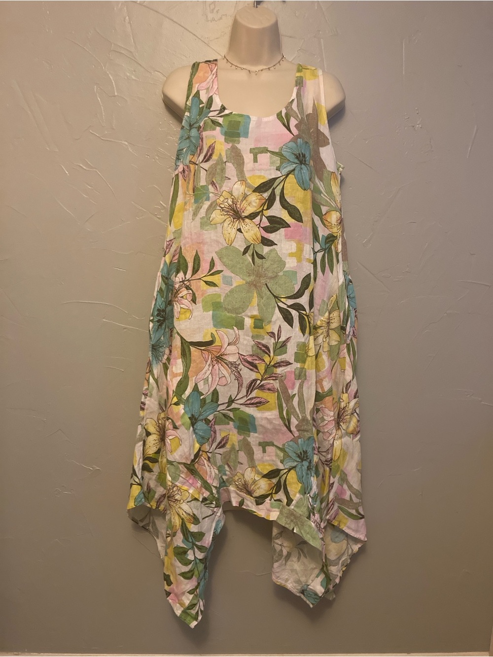 LINEN luv — Multicolor Floral Swing Dress — Sleeveless Casual